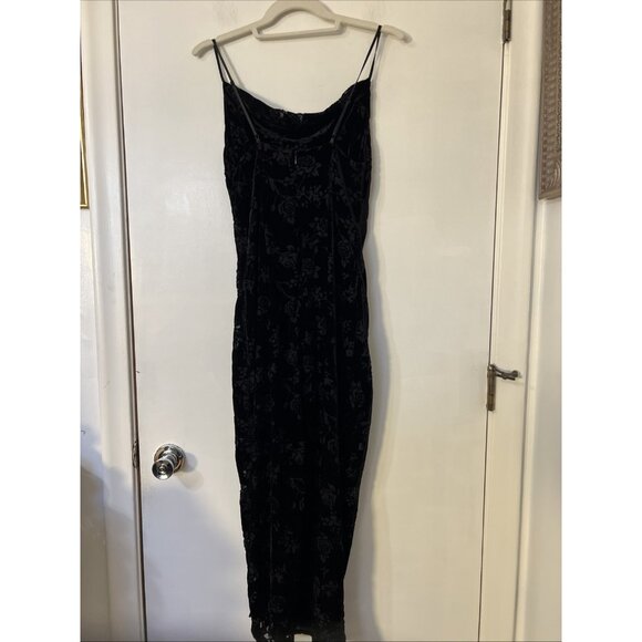 Urban Outfitters‎ Black Velvet Burnout Floral Midi  Sheath Dress goth lined - Picture 7 of 12